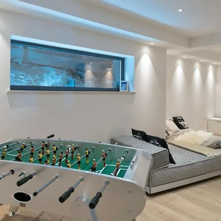 Villa Acona Selca Film Star Looks In A Glamorous Setting With Amazing Facilities Brac *