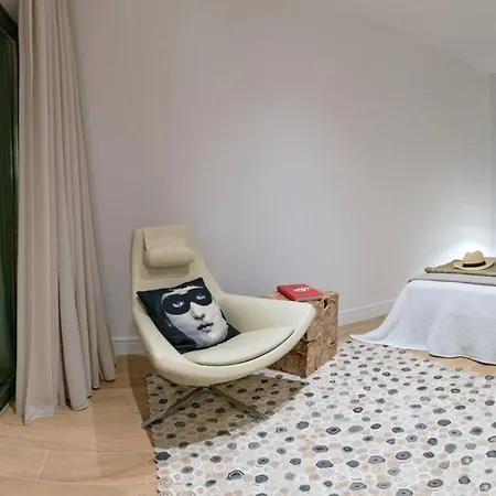 Acona - Film Star Looks In A Glamorous Setting With Amazing Facilities Villa Selca (Brac)
