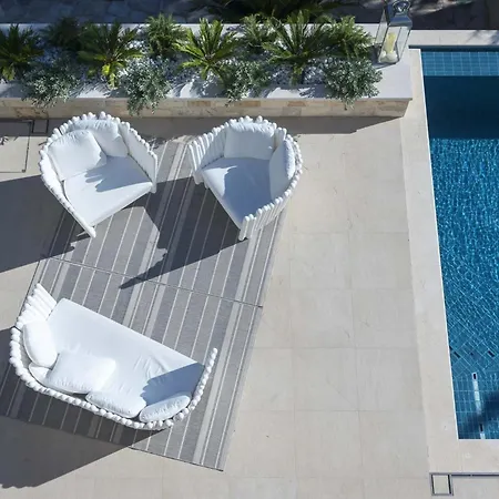 Acona - Film Star Looks In A Glamorous Setting With Amazing Facilities * Selca (Brac)